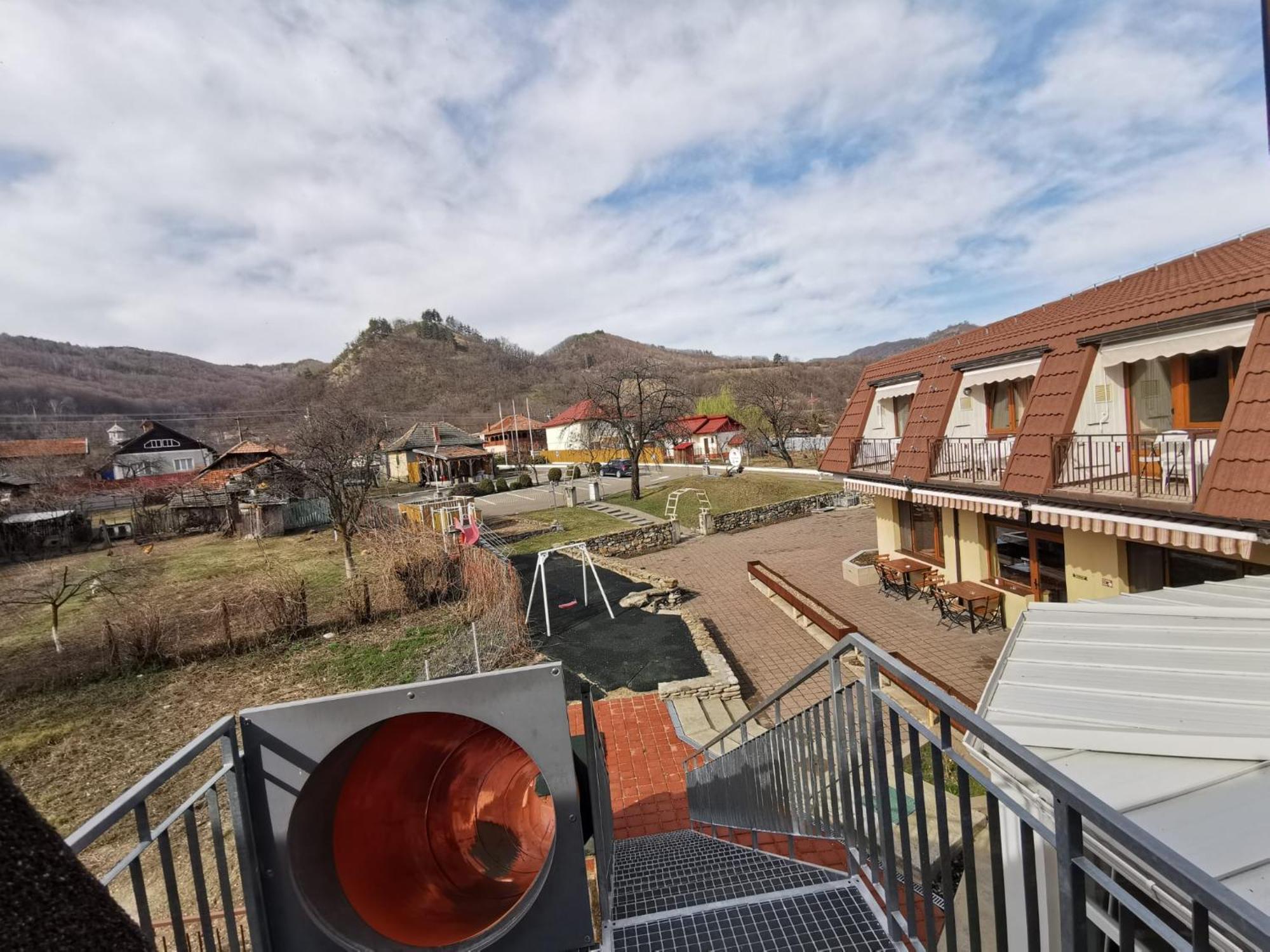Pensiunea Valea Lupului Valea Lupului  Exterior foto